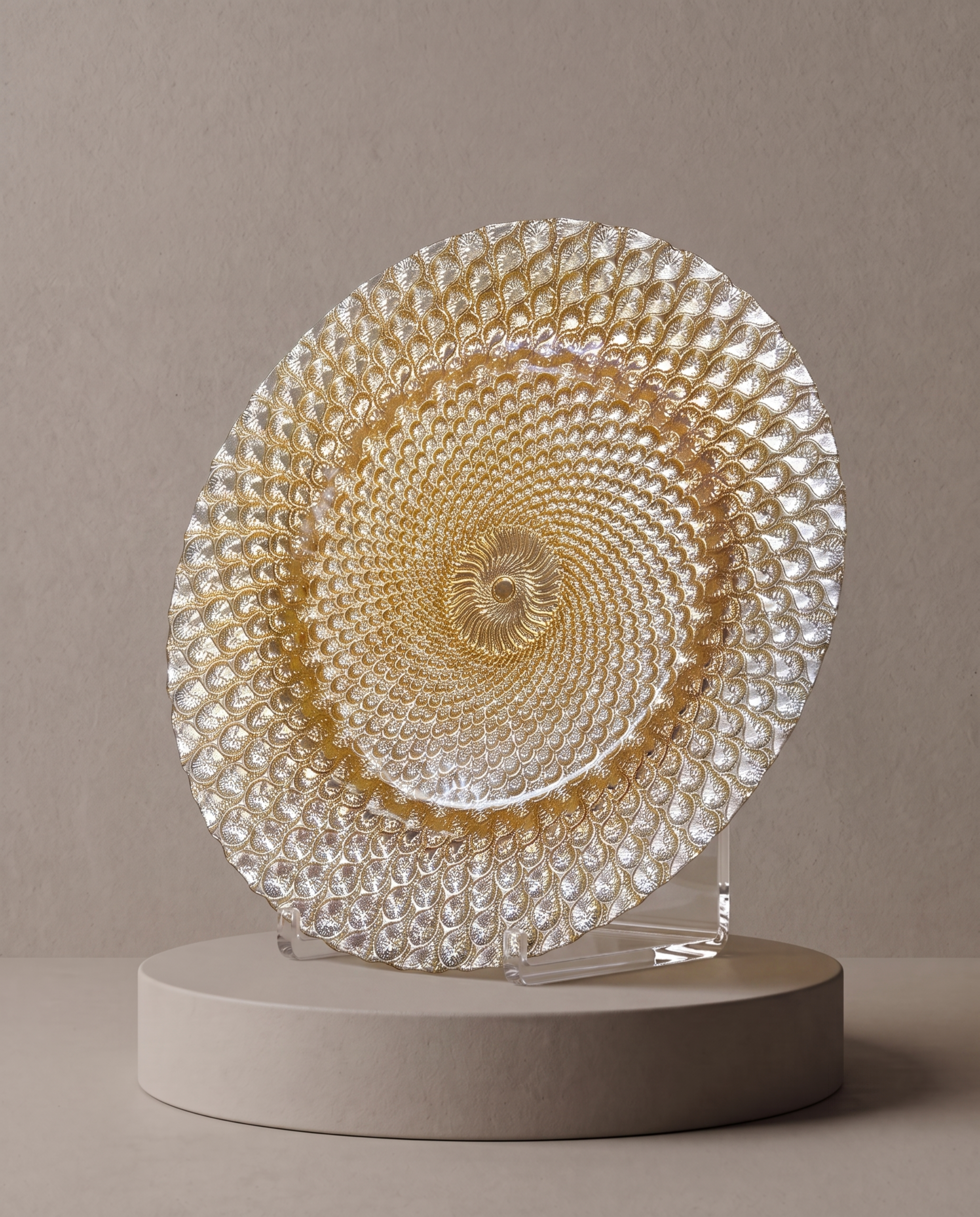 Athena (Gold) Charger Plate